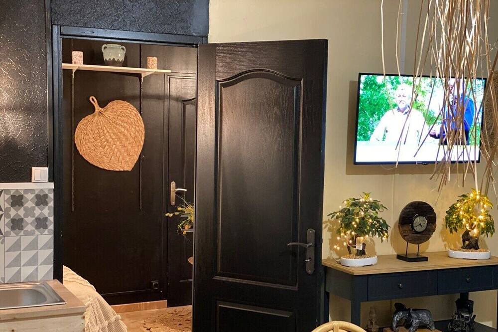 Photo of Bedroom in Ferques