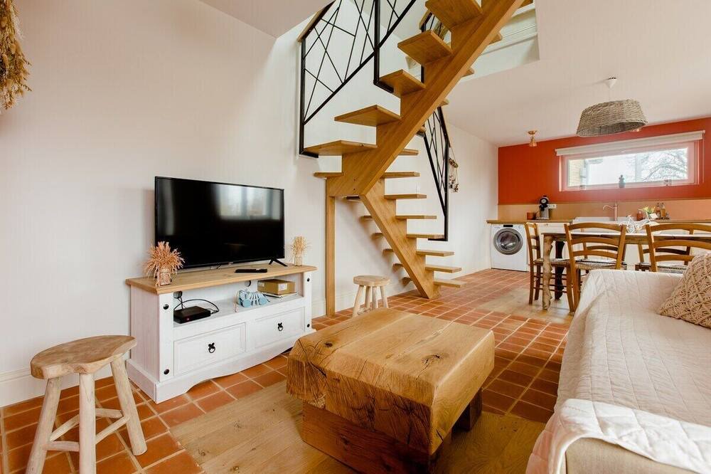 Photo of Livingroom in Saint-Etienne-au-Mont