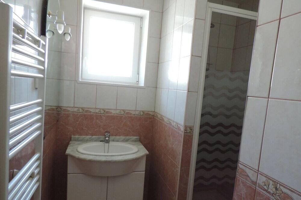 Photo of Bathroom in Audinghen