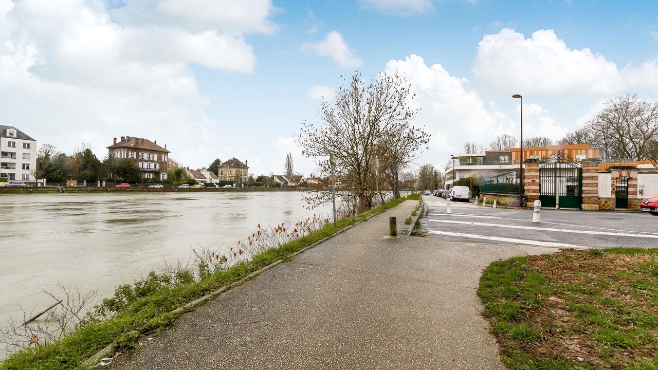 Photo of Outdoor in Pomponne