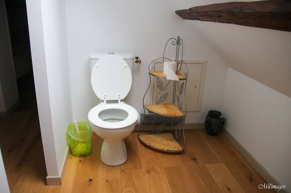 Photo of Bathroom in Rai