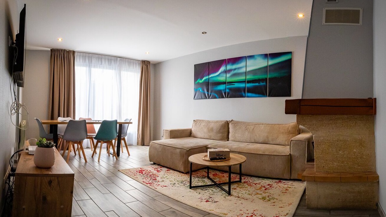 Photo of Bedroom in Villeneuve-le-Roi