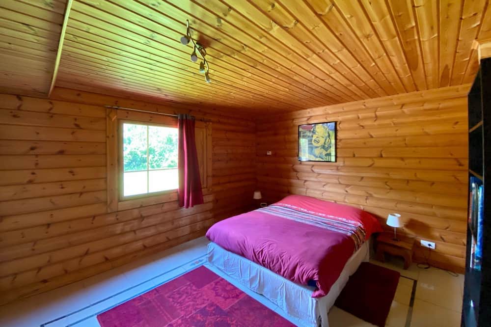 Photo of Bedroom in Sauqueville