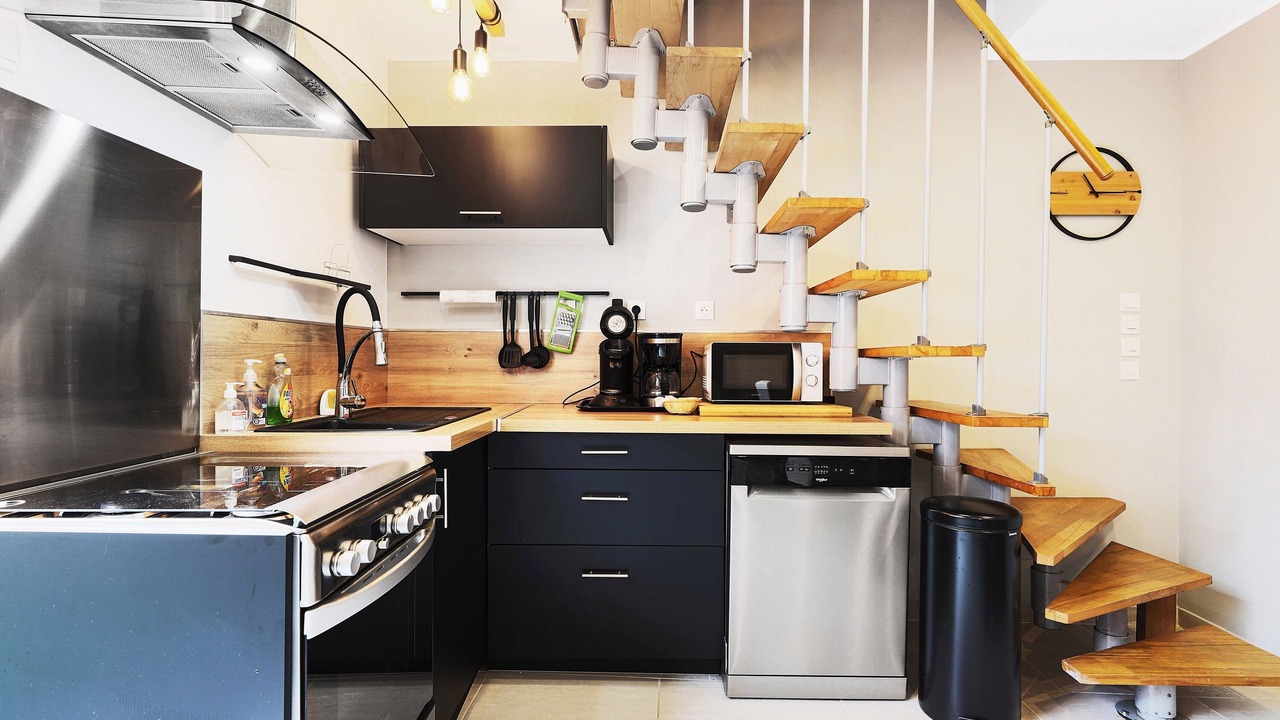 Photo of Kitchen in Lens