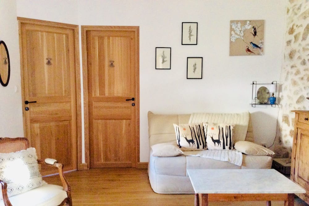 Photo of Livingroom in La Tour-Sur-Orb