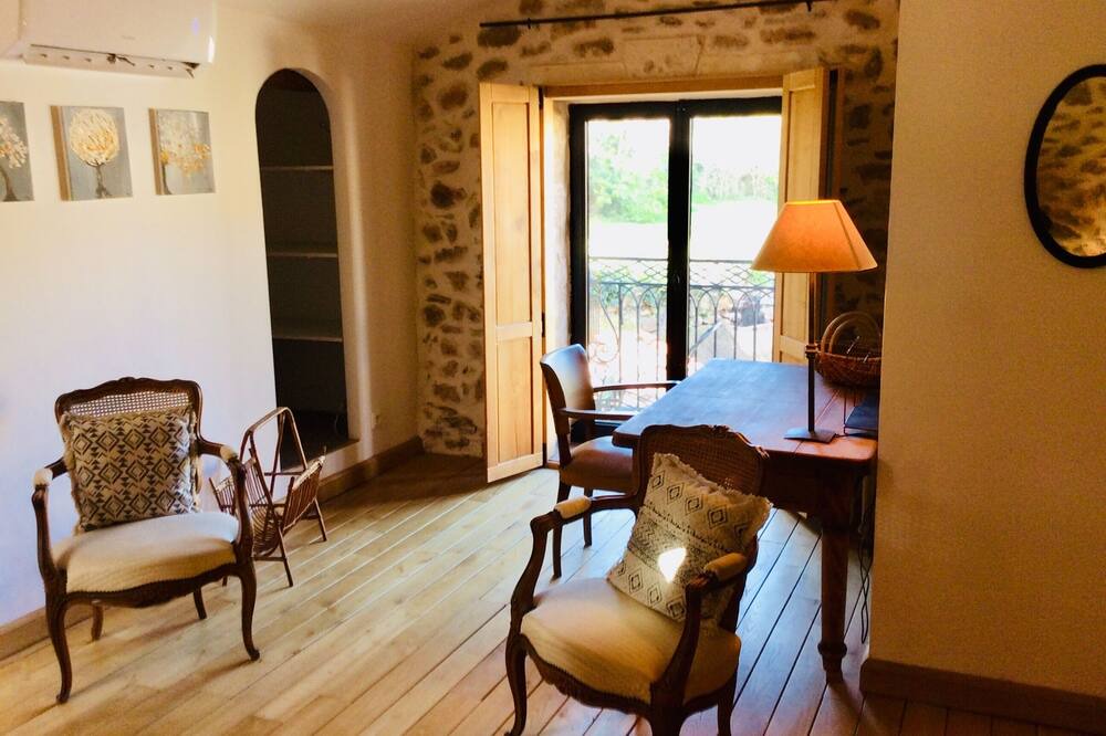 Photo of Others in La Tour-Sur-Orb