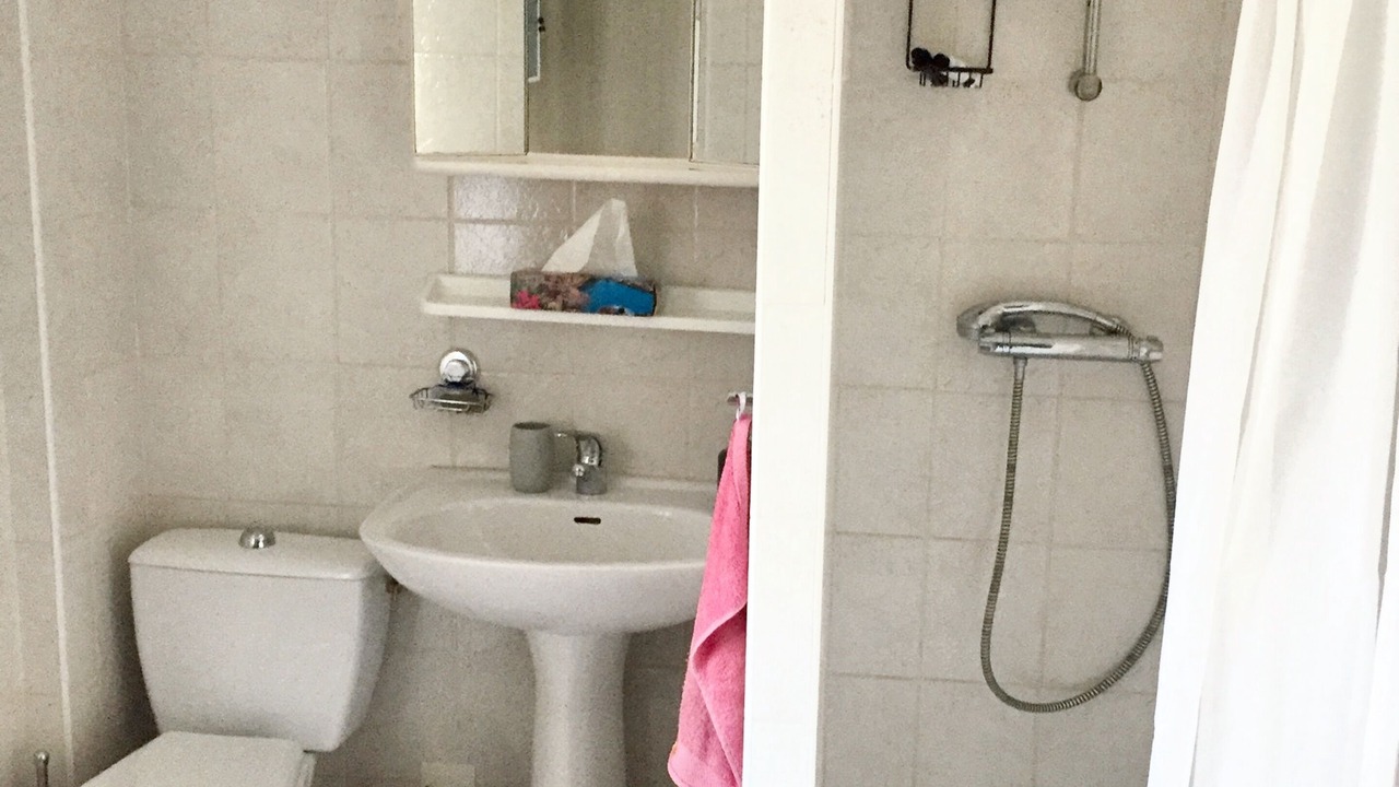 Photo of Bathroom in Dampierre-sous-Bouhy