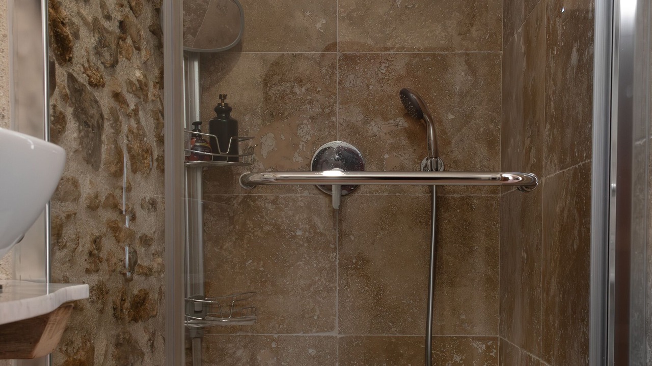 Photo of Bathroom in Bonnelles