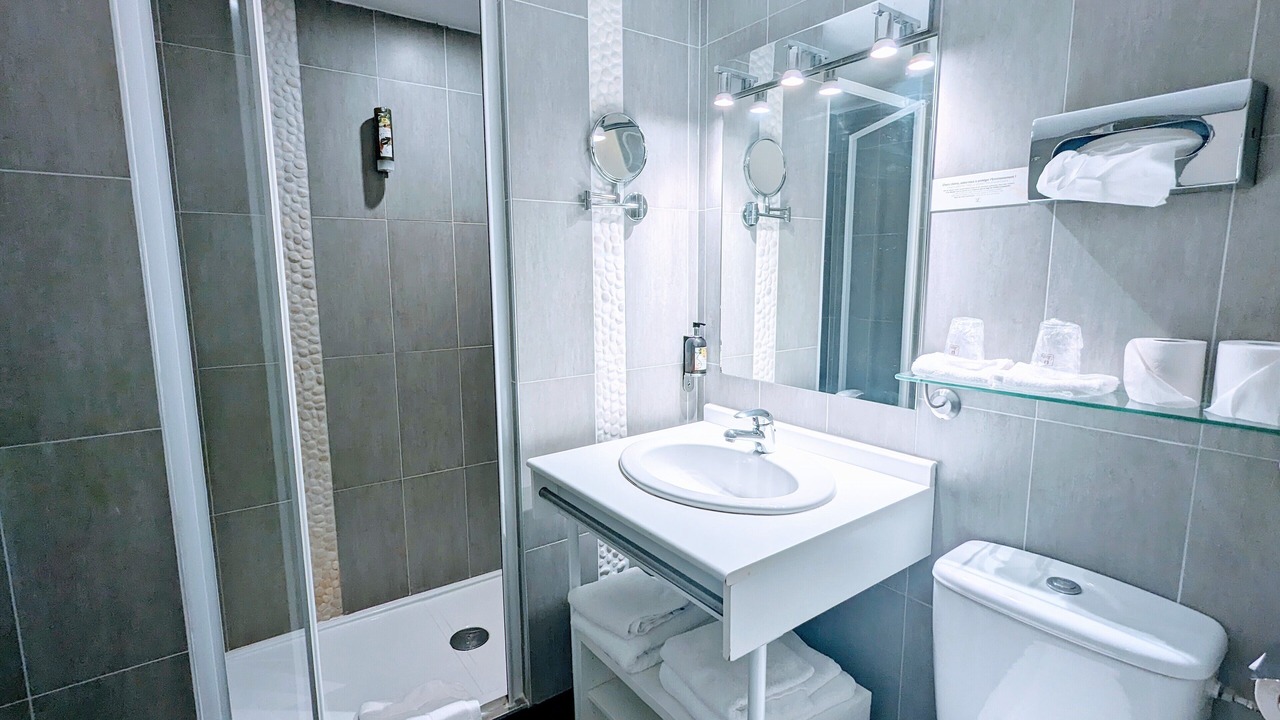 Photo of Bathroom in Vieux-Villez