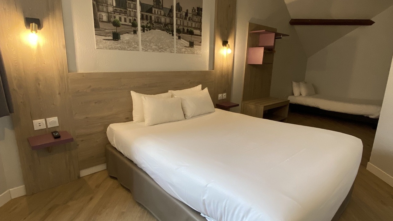 Photo of Bedroom in Saint-Fargeau-Ponthierry
