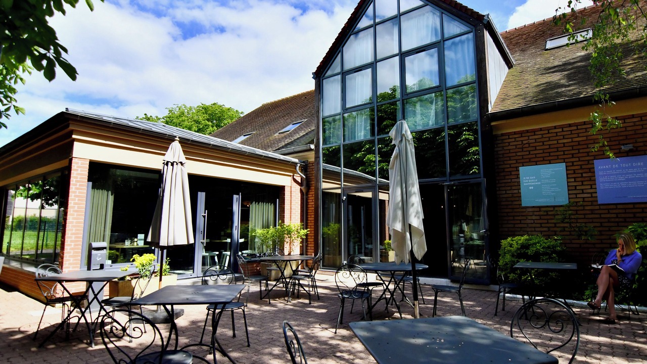 Photo of Patio Balcony in Maisons-Laffitte