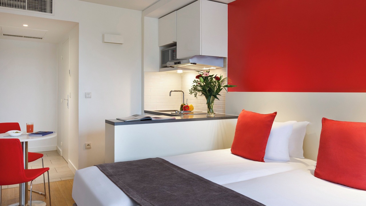 Photo of Bedroom in Montparnasse