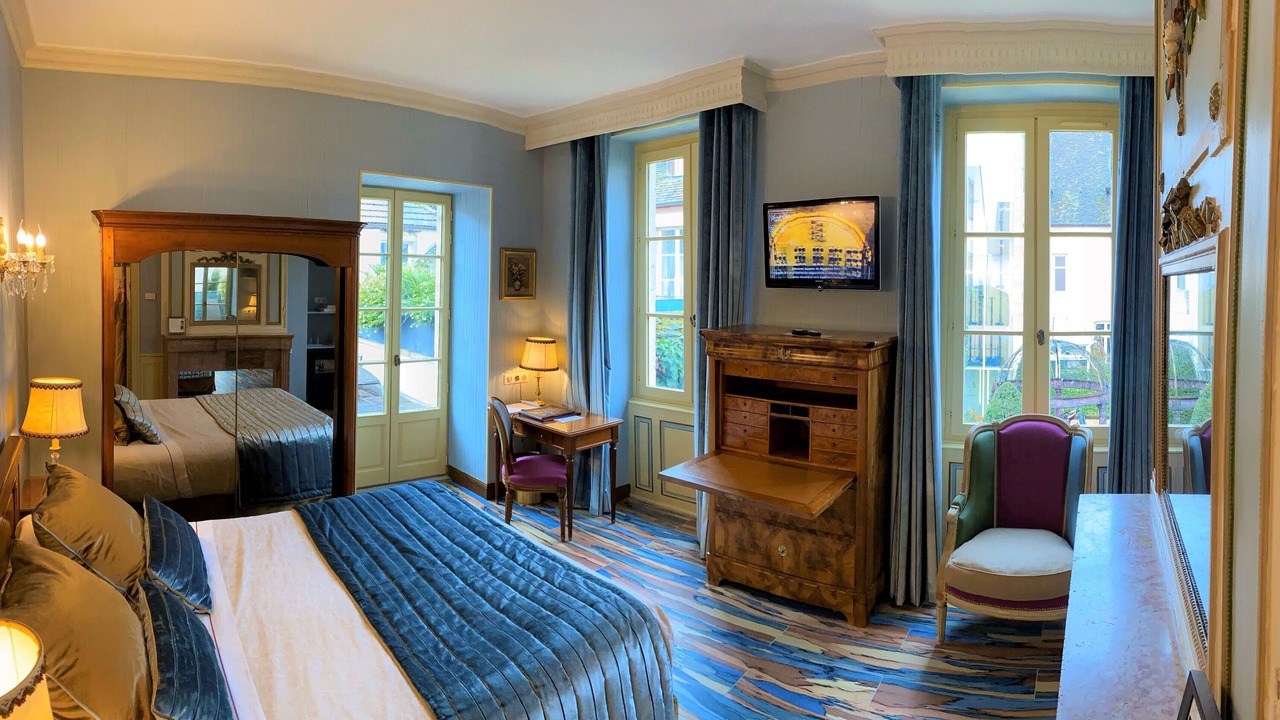 Photo of Bedroom in Beaune City Centre