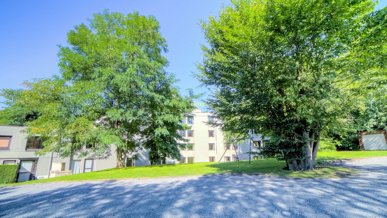 Photo of Others in Neuville-en-Ferrain