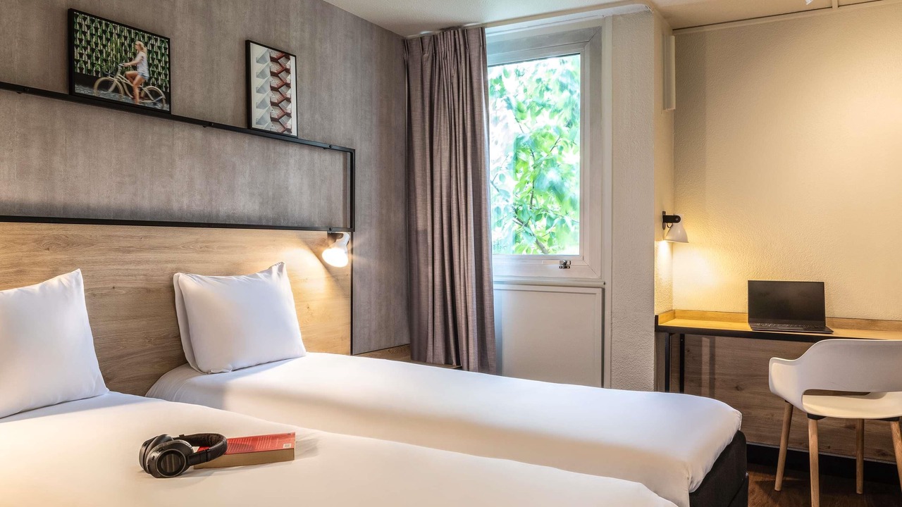 Photo of Bedroom in Gennevilliers