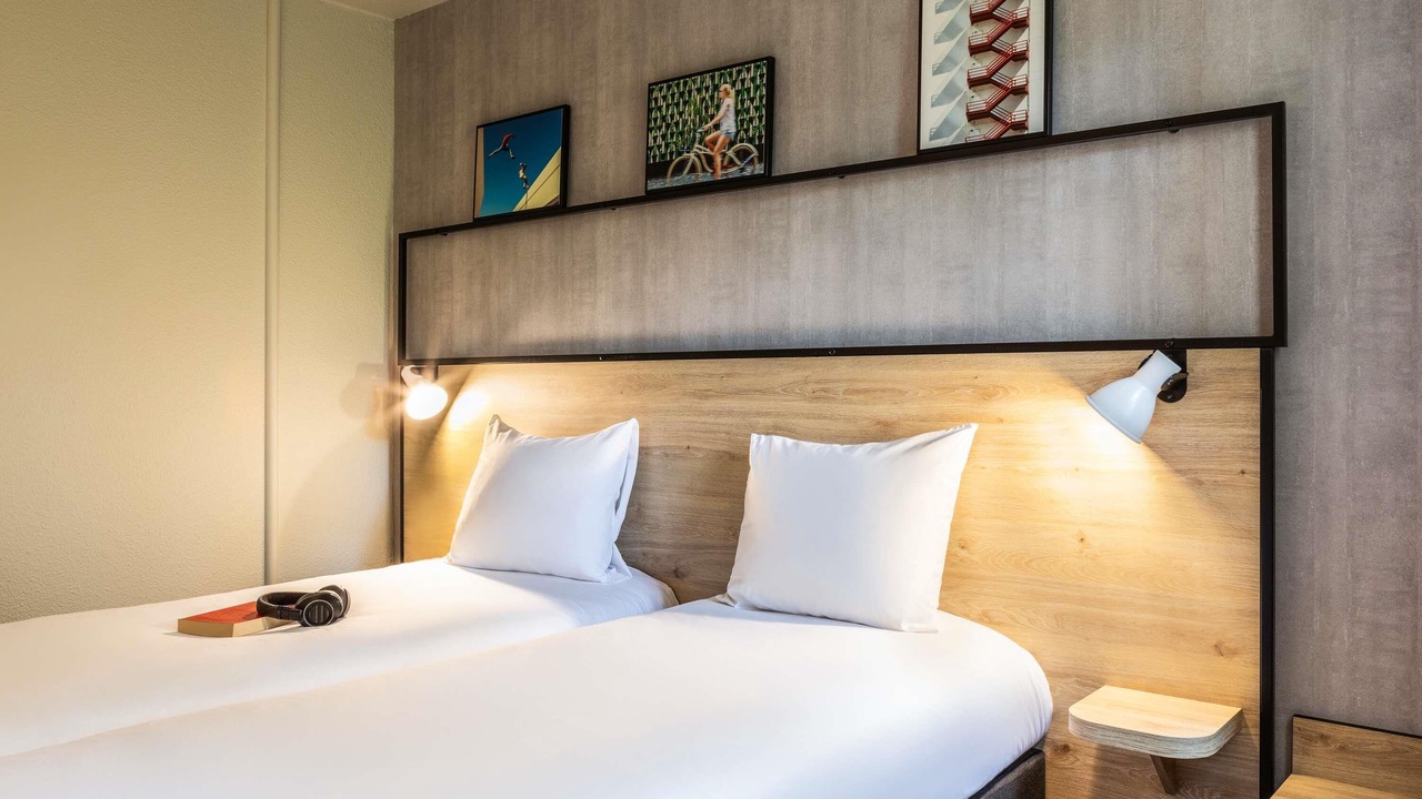 Photo of Bedroom in Gennevilliers