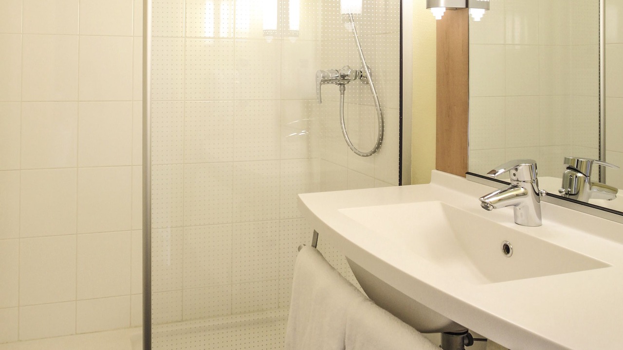 Photo of Bathroom in Chalons-en-Champagne