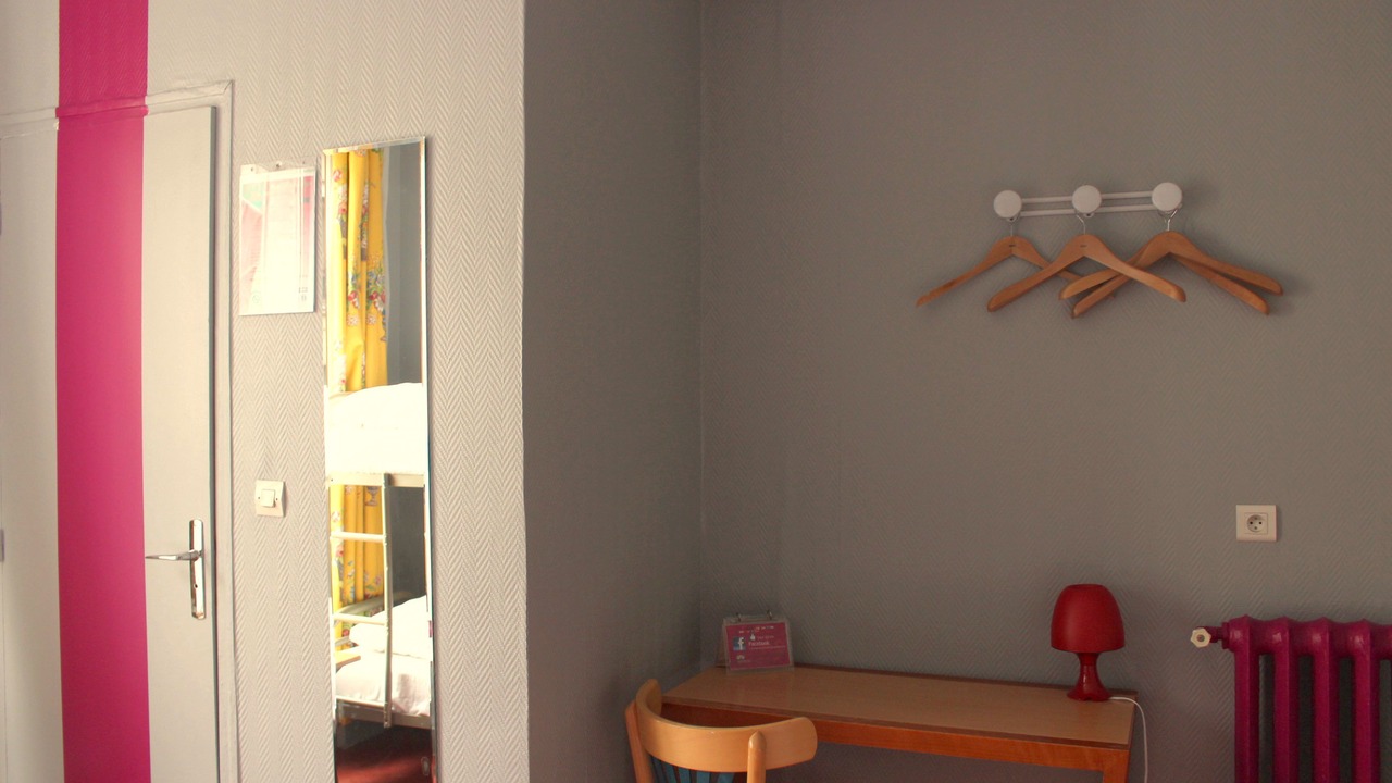Photo of Bedroom in Saint-Lambert