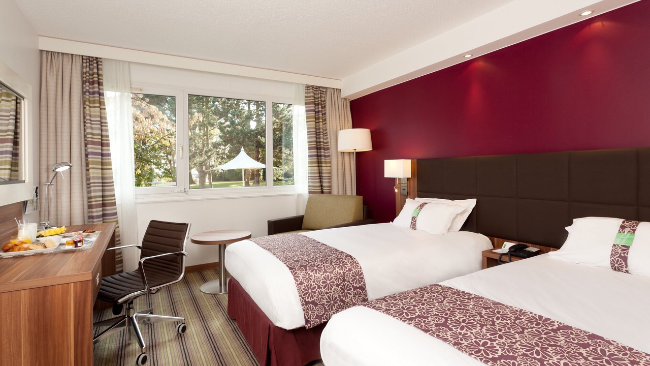 Photo of Bedroom in Englos