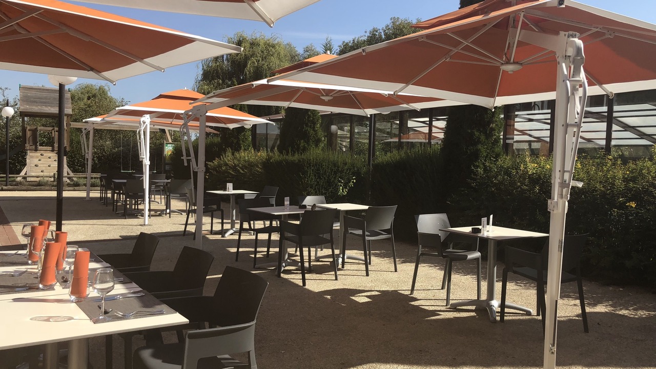 Photo of Patio Balcony in Rouilly-Sacey