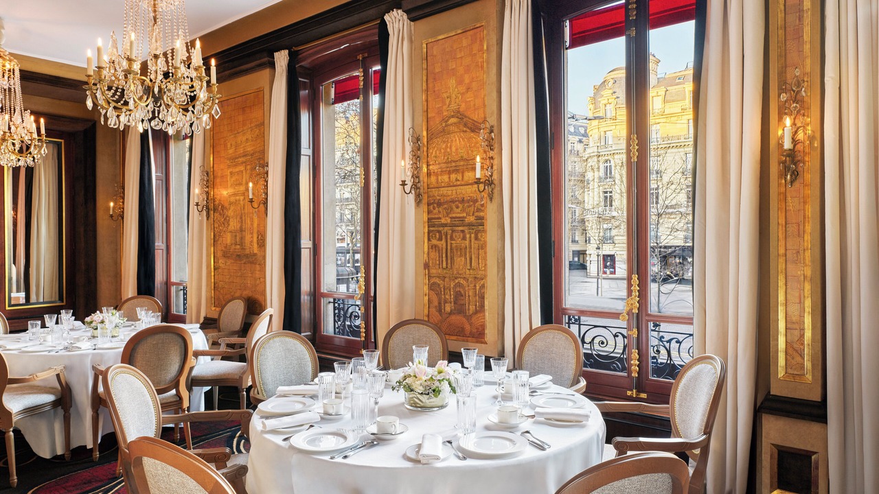 Photo of Others in Champs-Elysees