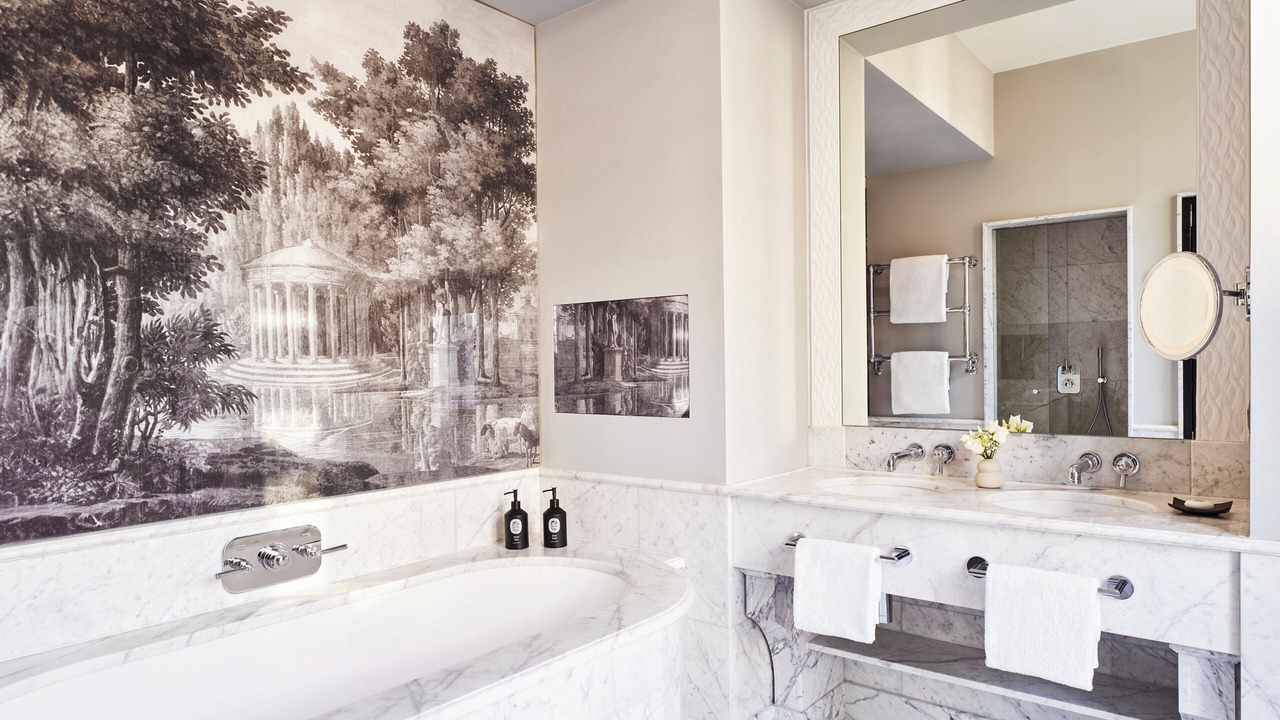 Photo of Bathroom in Champs-Elysees