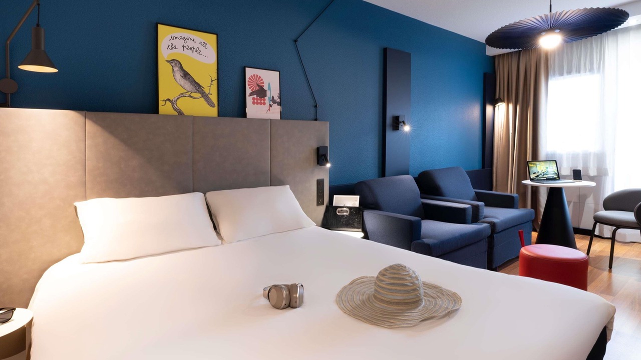 Photo of Bedroom in Creches-sur-Saone