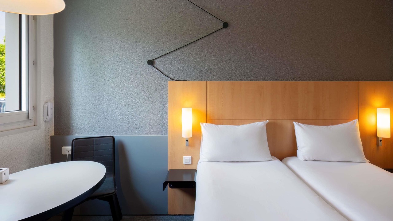 Photo of Bedroom in Cergy