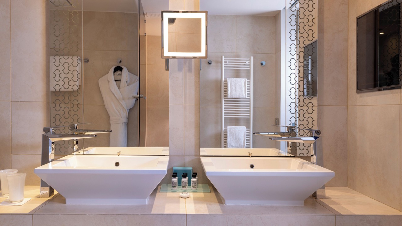 Photo of Bathroom in Porte-Dauphine