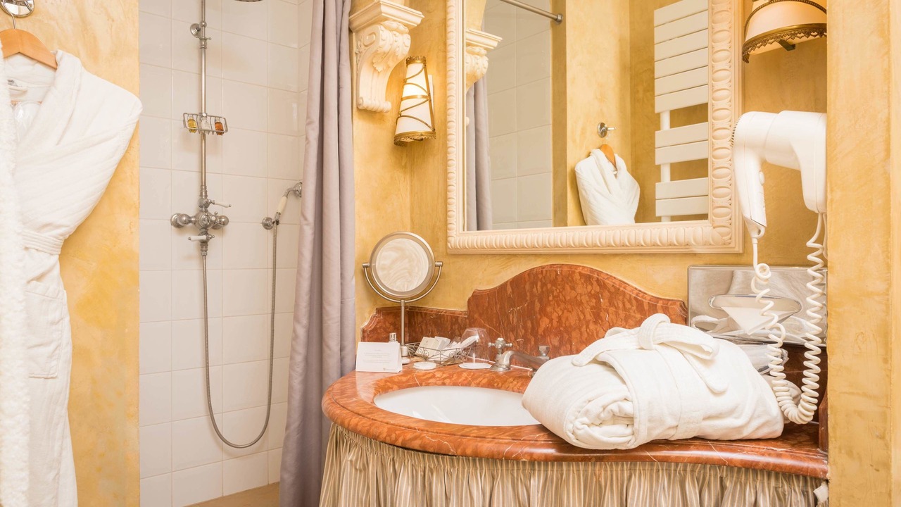 Photo of Bathroom in Courcelles-sur-Vesles