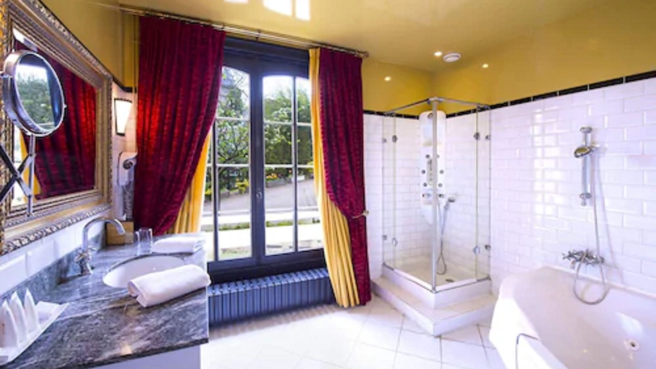 Photo of Bathroom in Etretat