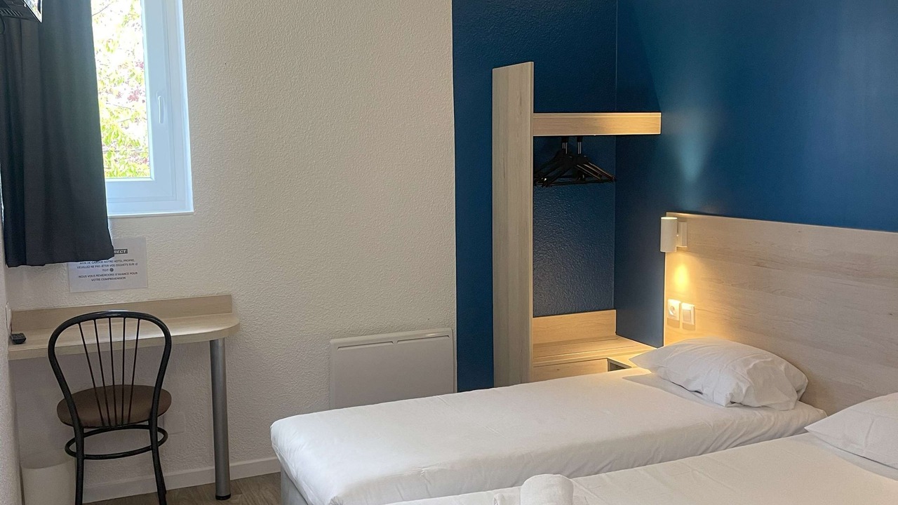Photo of Bedroom in Dreux