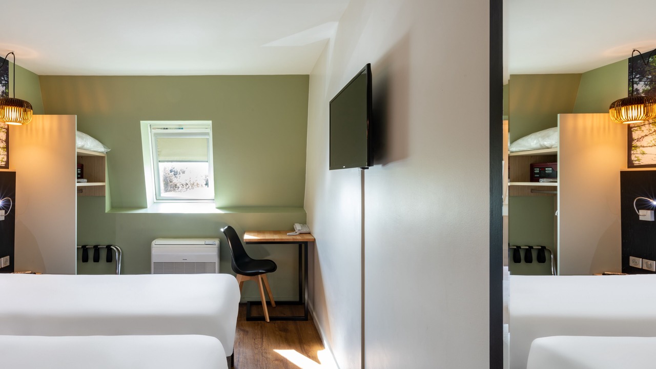 Photo of Bedroom in Villepinte