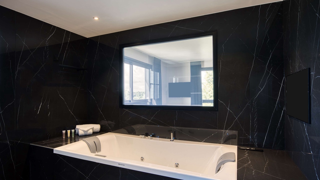 Photo of Bathroom in Anzin-Saint-Aubin
