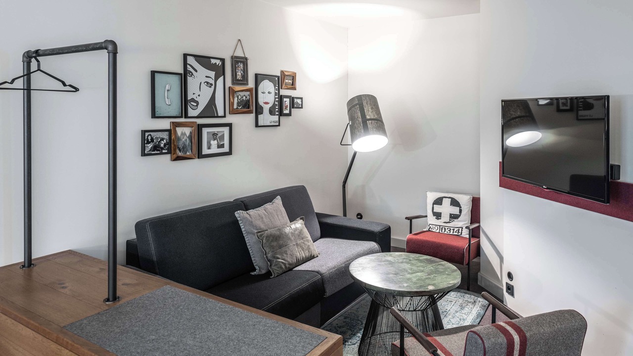 Photo of Bedroom in Roissy-en-France