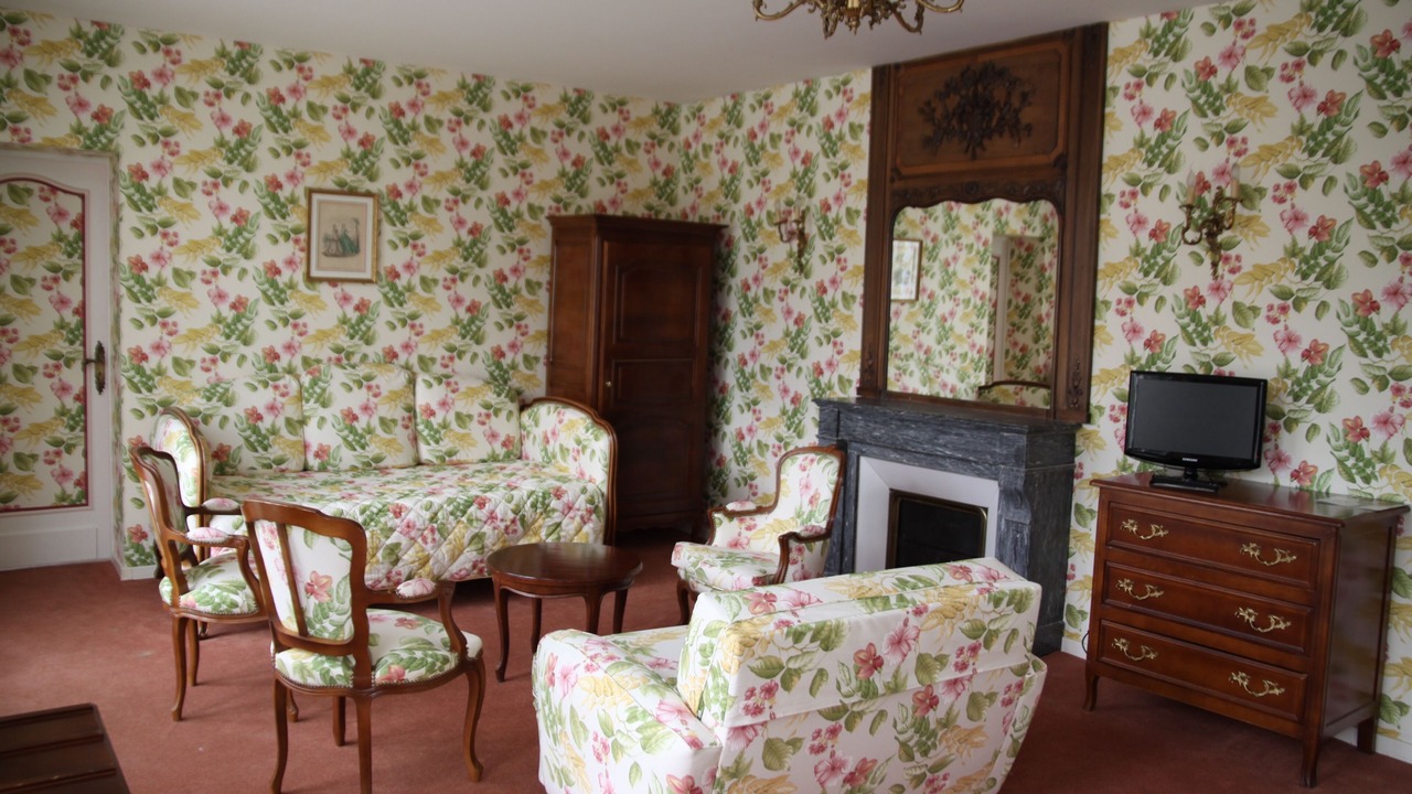 Photo of Bedroom in La Ferte-sous-Jouarre