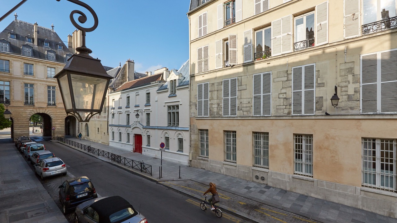 Photo of Bedroom in Marais