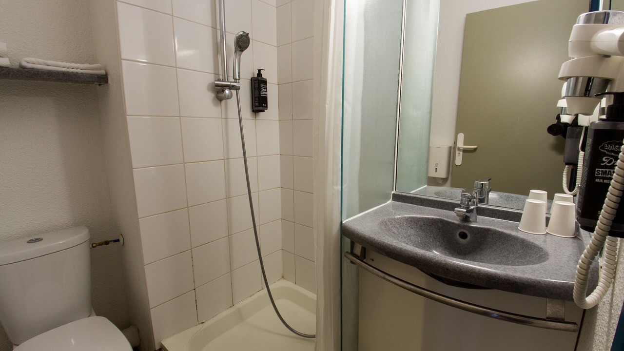 Photo of Bathroom in Brequerecque