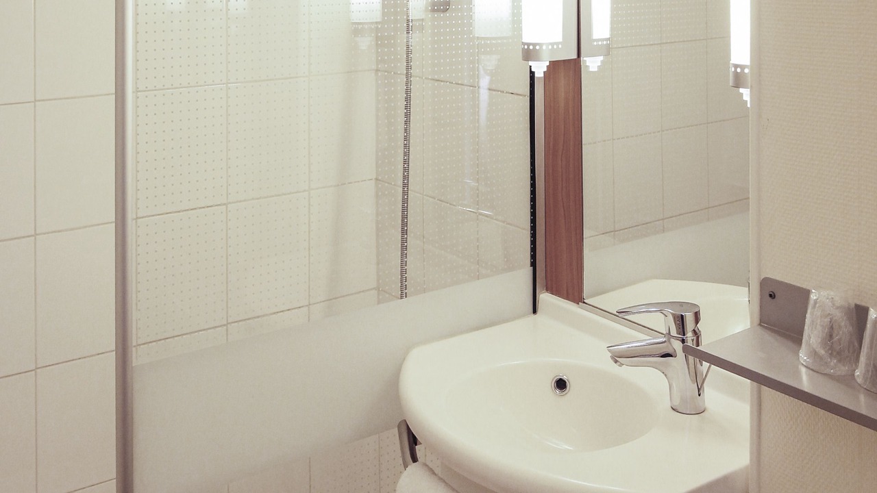 Photo of Bathroom in Fontaine-Notre-Dame