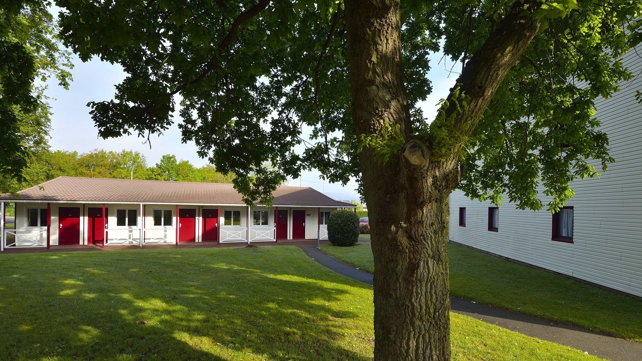Photo of Outdoor in Cleon