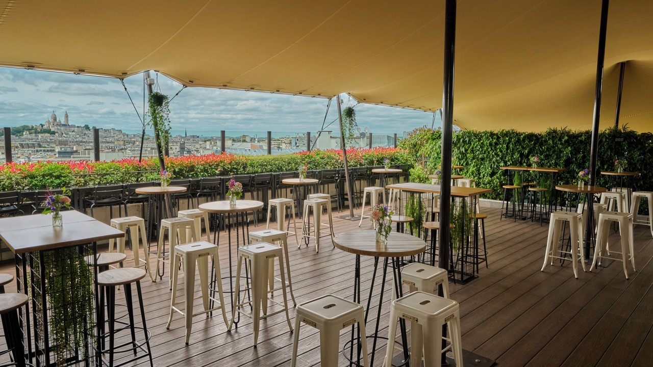 Photo of Outdoor in Hopital Saint-Louis