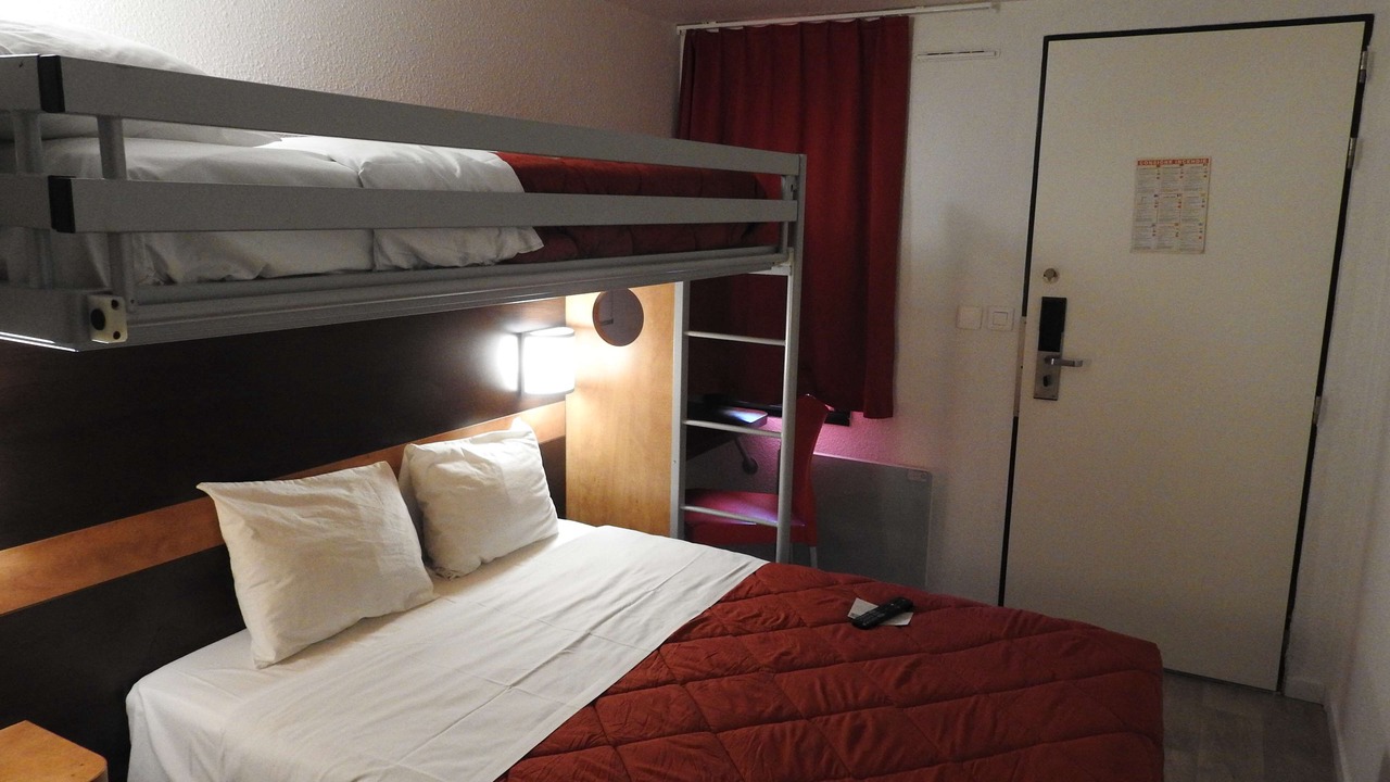 Photo of Bedroom in Conflans-Sainte-Honorine