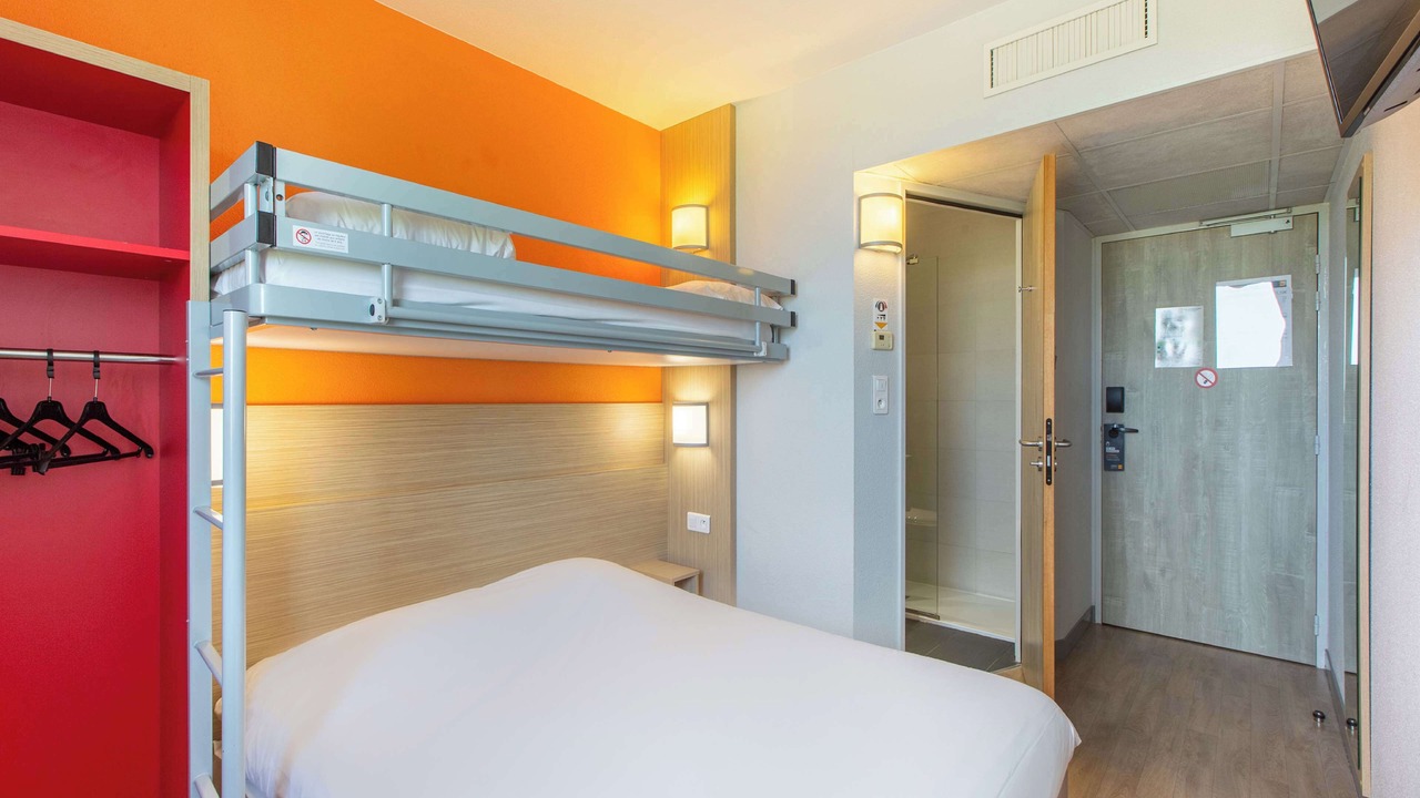 Photo of Bedroom in Barjouville