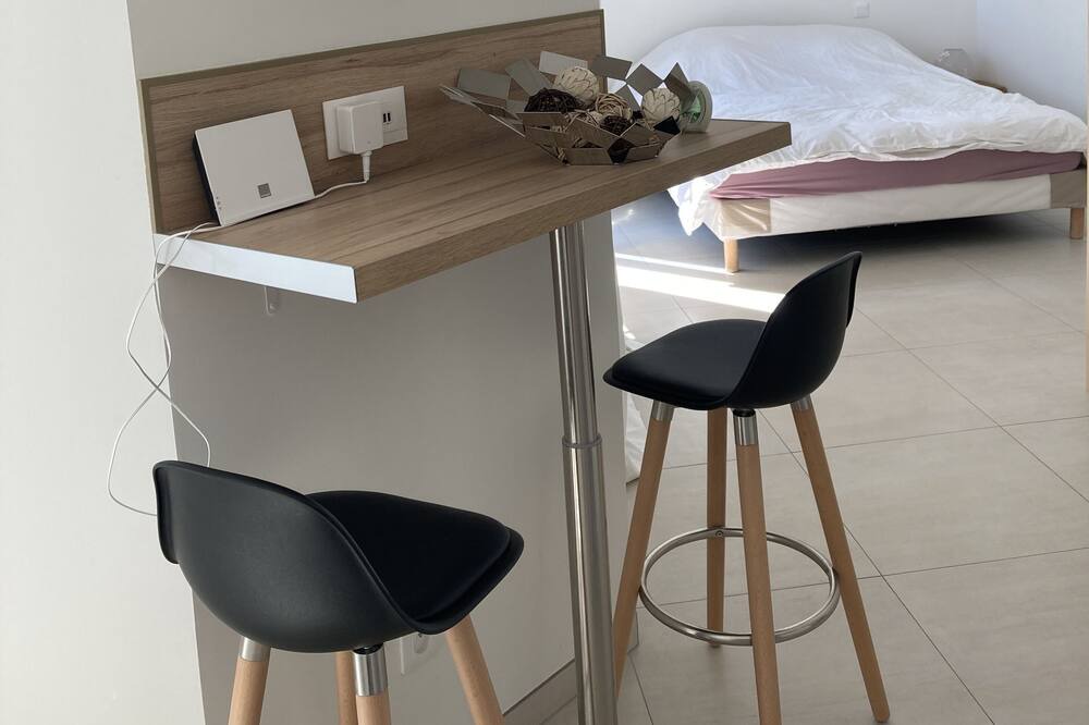 Photo of Bedroom in Mantes-la-Jolie