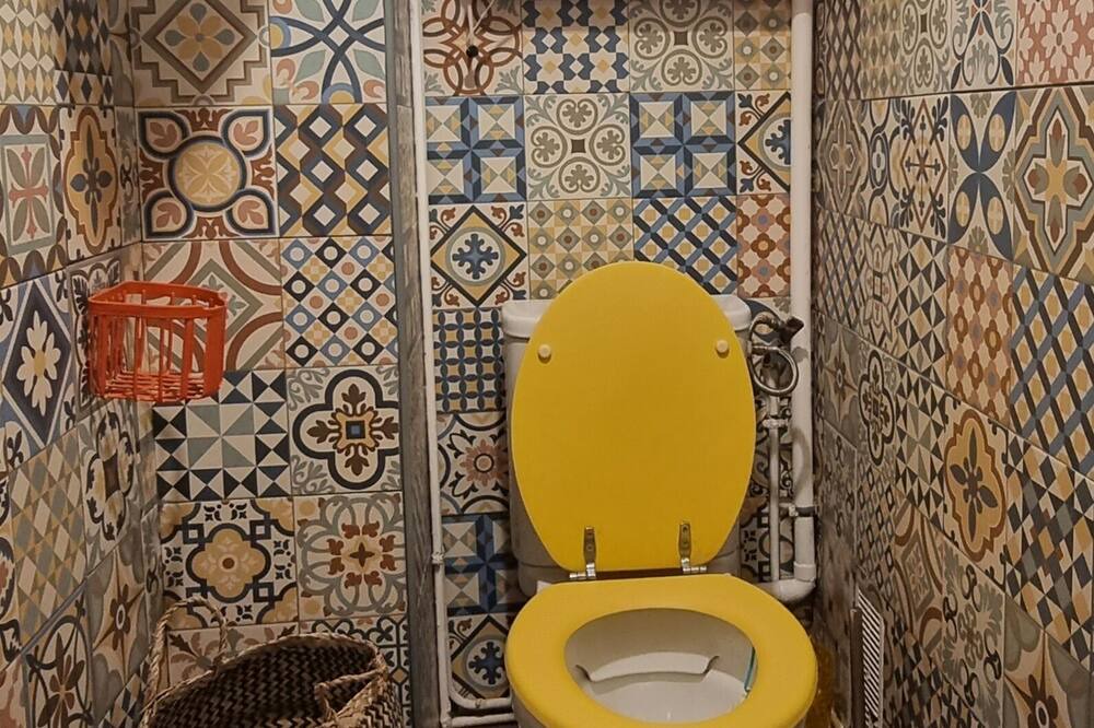 Photo of Bathroom in Saint-Gratien
