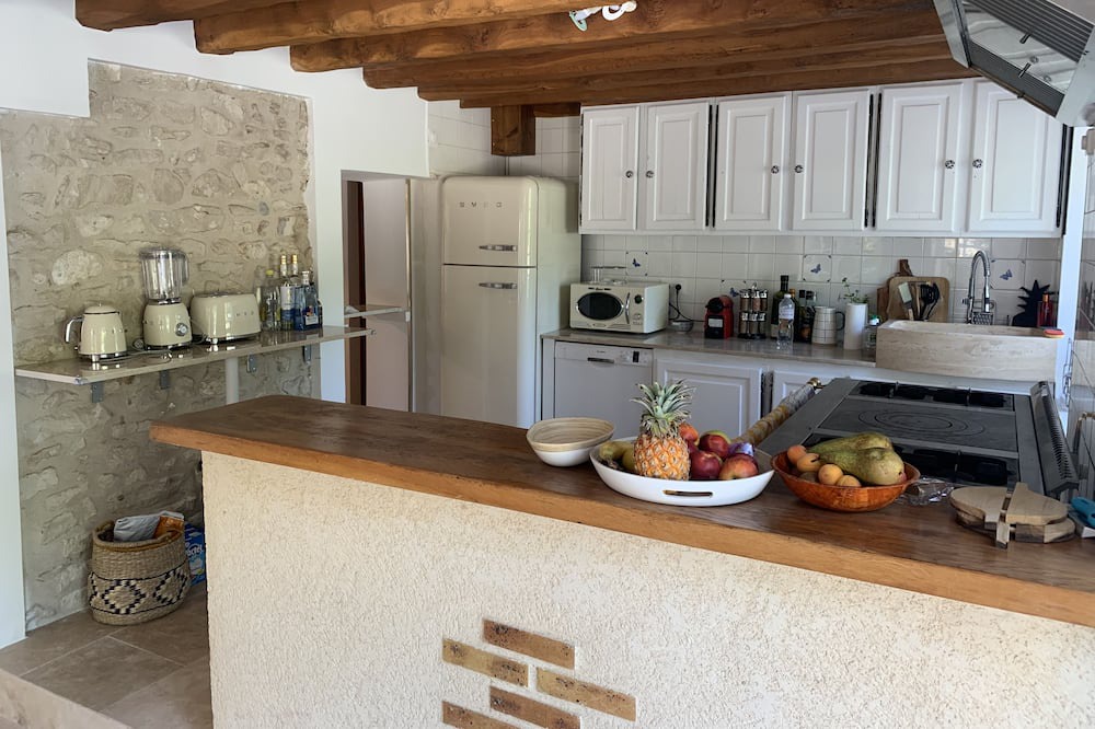 Photo of Kitchen in Vienne-en-Arthies