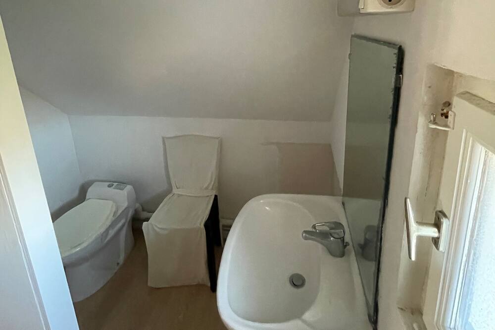 Photo of Bathroom in Bleriot-Plage