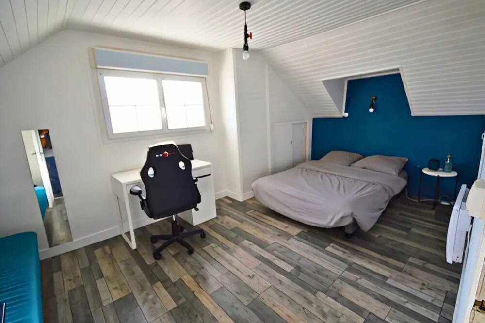 Photo of Bedroom in Amblainville