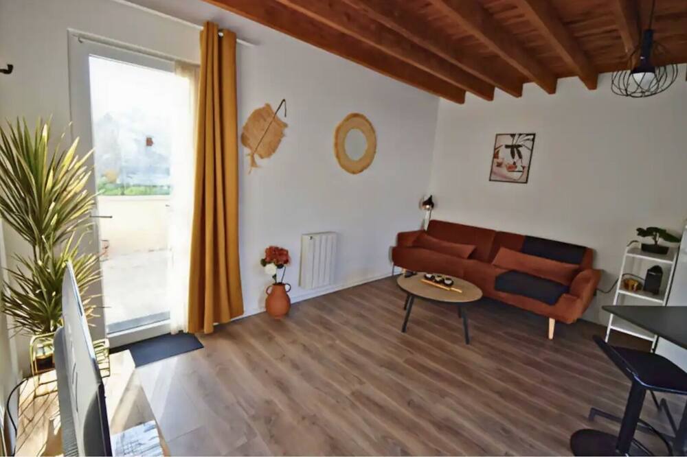 Photo of Livingroom in Amblainville