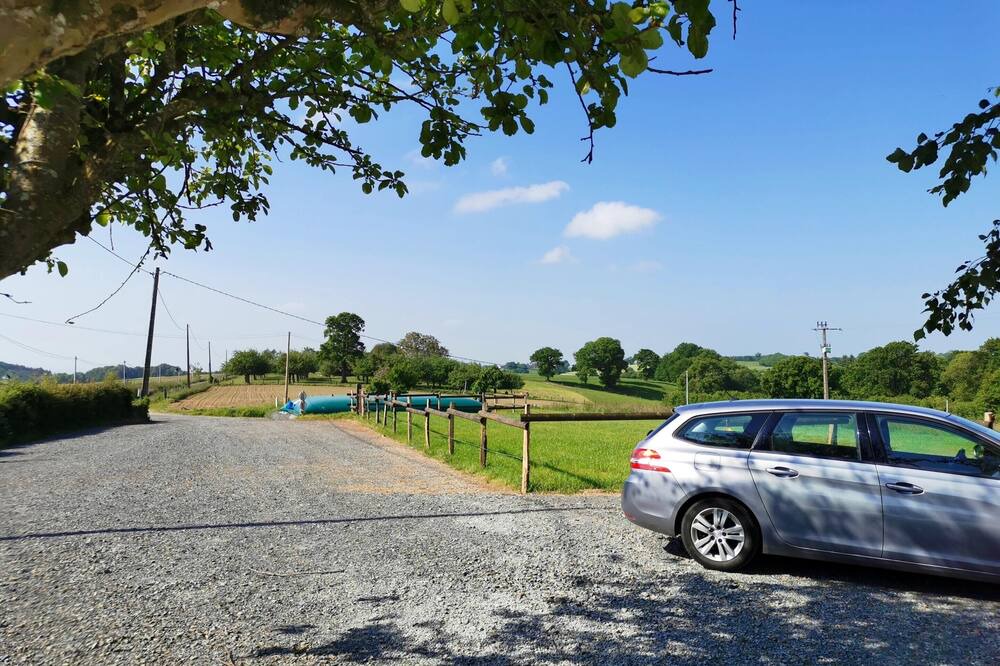 Photo of Outdoor in (le) Mesnil Hue